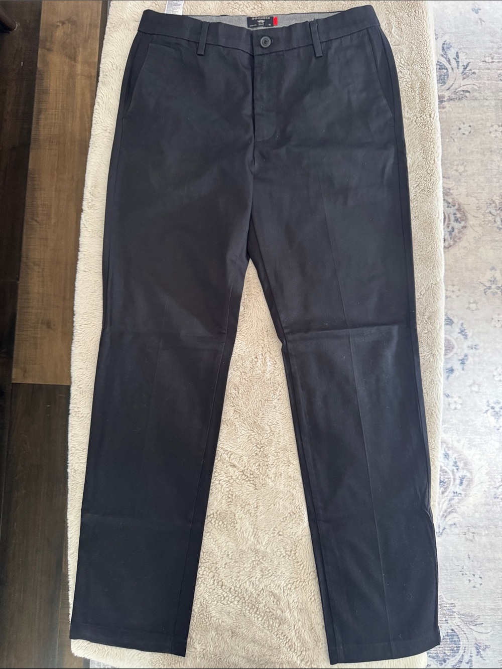 Dockers Black Men's Khaki Pants - Slim fit